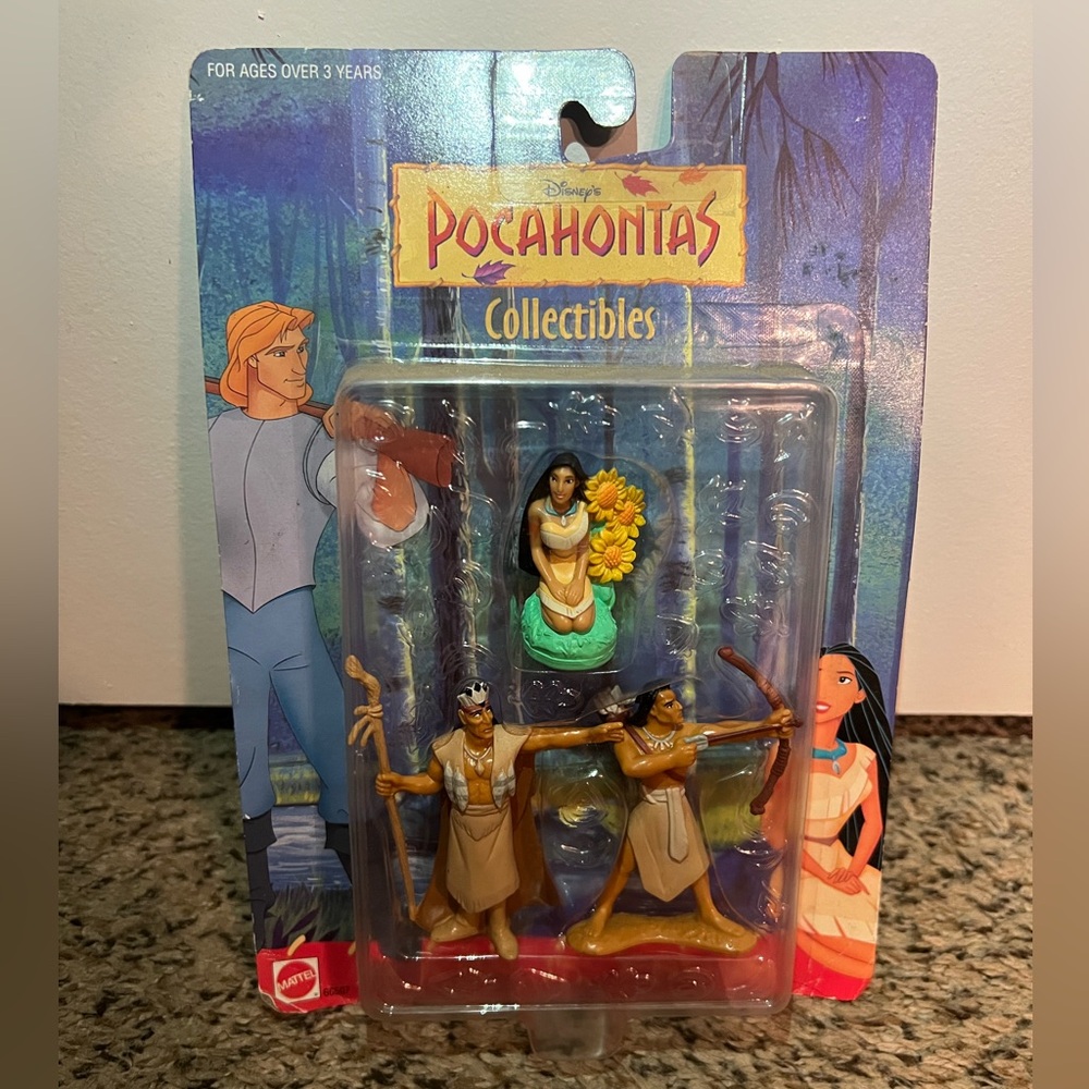 Pocahontas Disney collectibles